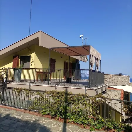 Mansarda Sul Mare Apartment Alassio
